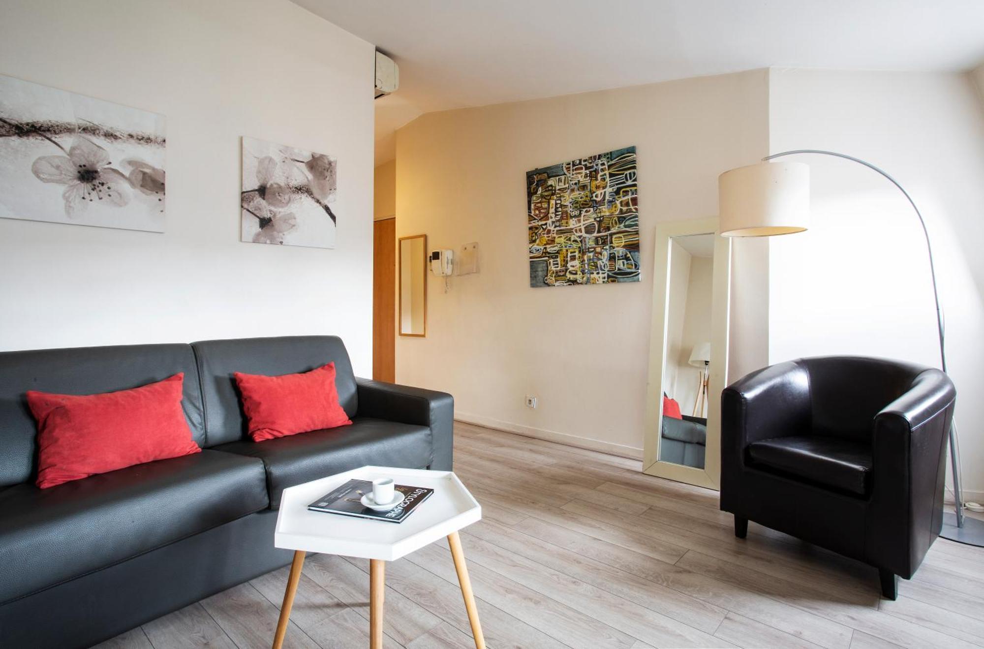 Apartamento Place De L'etoile, Wagram