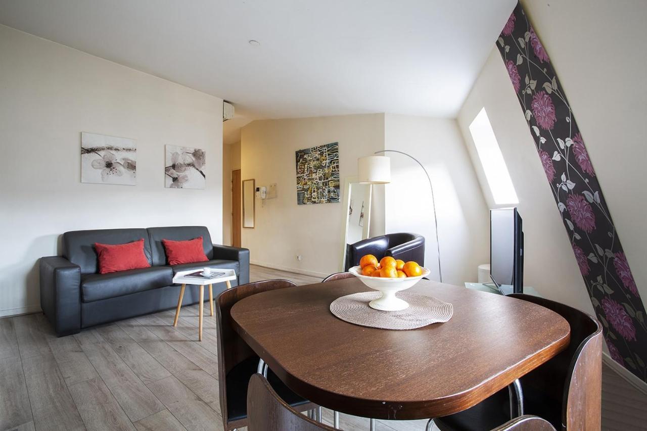 Apartamento Place De L'etoile, Wagram *